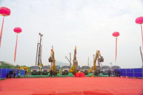 动土口诀一挖金 动土口诀一挖金