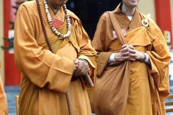 出家缘分到了的表现_什么样的人注定要出家