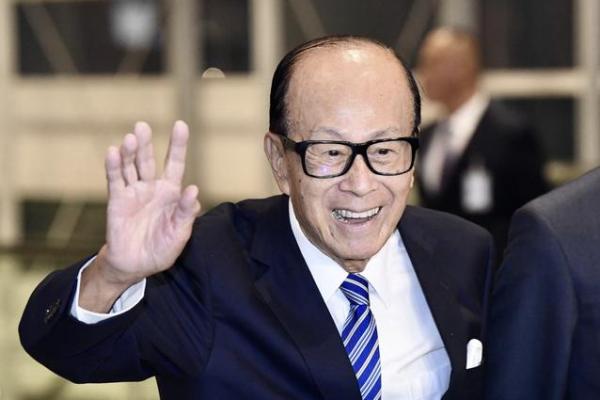 李嘉诚的八字是什么格局