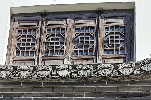 梁托与风水 梁托与风水