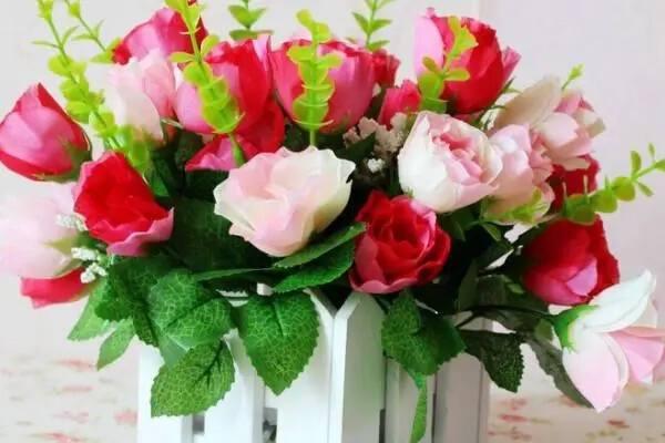 假花摆放在房屋里哪里不会影响到风水呢