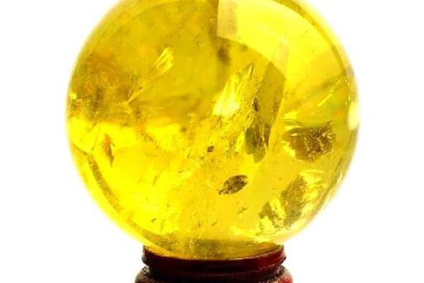 水晶与风水的关系有哪些帮助 水晶与风水的关系有哪些帮助