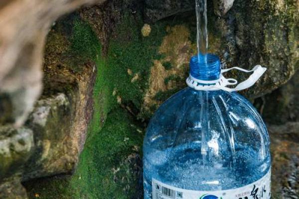 泉水在房子里的风水