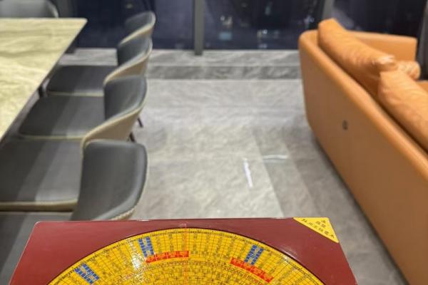 对面房子反光照有风水吗 对面房子反光照有风水吗