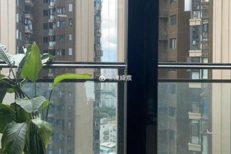 阳台对着路口的房子风水