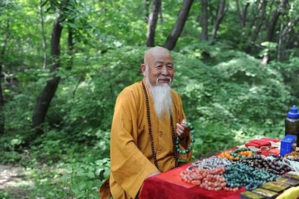 八字能看和尚命运吗男孩 八字能看和尚命运吗男孩