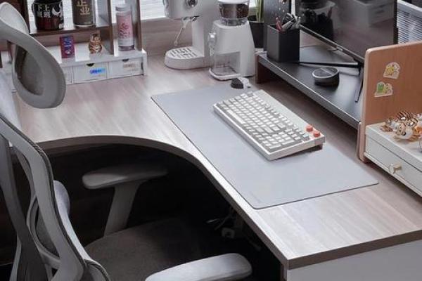 办公室的电脑风水讲究 办公室的电脑风水讲究