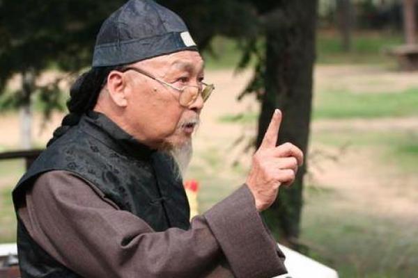 大师帮忙算命视频全集