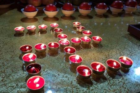 生 肖 虎：黄金大雨，财神垂怜，富可敌国，财富翻涌如潮 扬眉吐气！