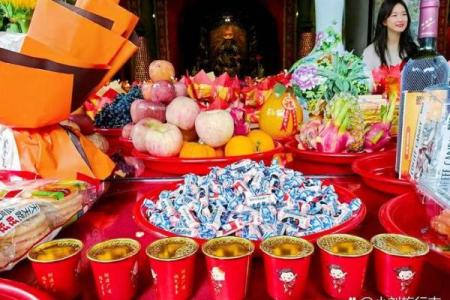 给财神爷上供最好的五种水果是哪些  财神贡品摆几个水果