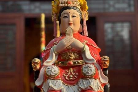 三月初三是王母娘娘的生日观音菩萨的生日吗