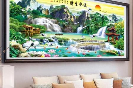 夫妻都属龙,孩子属兔,客厅挂什么画风水好？