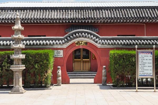 北京凤凰山陵园风水好吗？