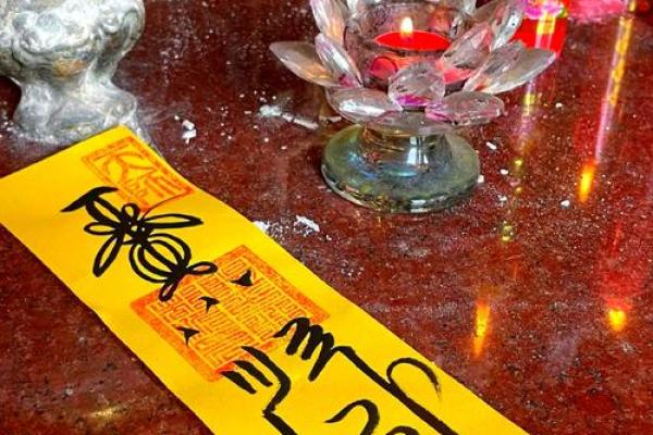 灵签占卜月底 灵签占卜月底