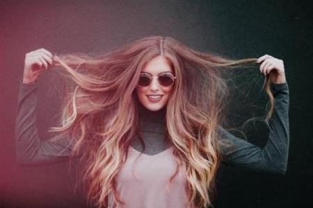 苏珊米勒  笑容与气场一样闪耀的星座