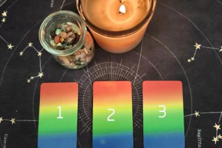 塔罗测试：三月你的桃花运？