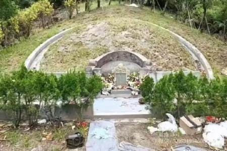 墓地风水，父母坟地如何合葬！