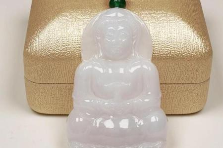 佩戴观音吊坠的讲究