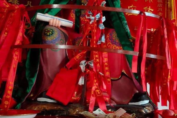 纣王姻缘神是月老吗 商纣王 姻缘神？