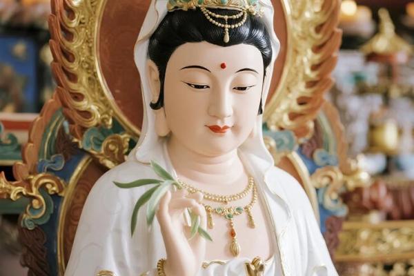 菩萨的痣在哪里 观音痣誉为福气面相