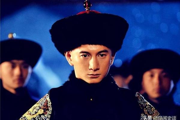 康熙拿出弘历的生辰八字，相士看后：为女必为娼，为男必为皇