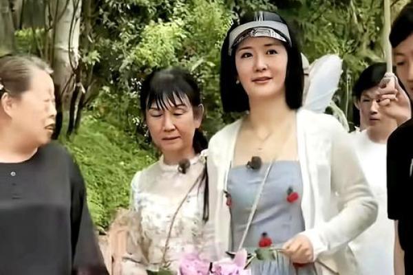 张杰谢娜喜获双胞胎女儿,八字看天赋运势,给公主星起个旺运吉名 张杰谢娜喜获双胞胎女儿,八字看天赋运势,给公主星起个旺运吉名