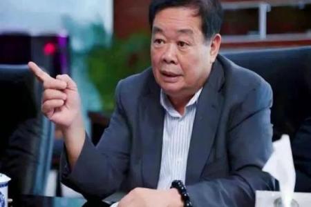 曹德旺紫薇斗数