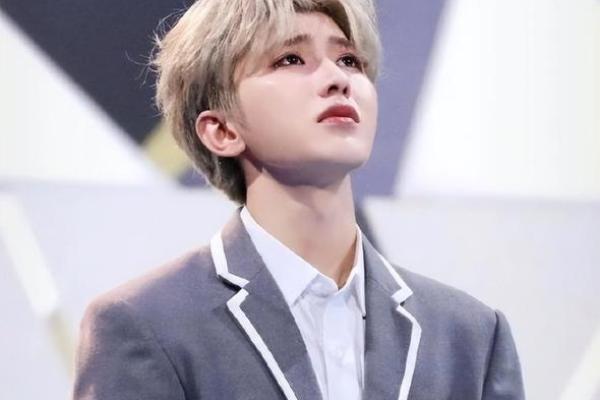 蔡徐坤姓名配对测试 蔡徐坤姓名图片？