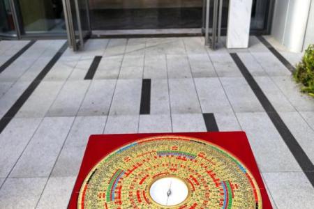 房子上门的风水