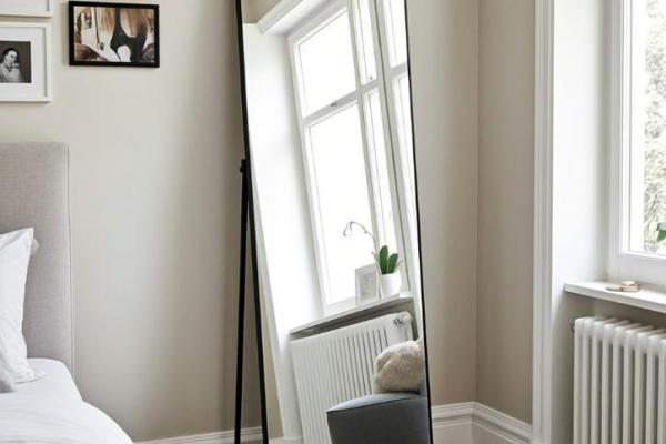 风水卧室镜子对着床好吗增进夫妻感情