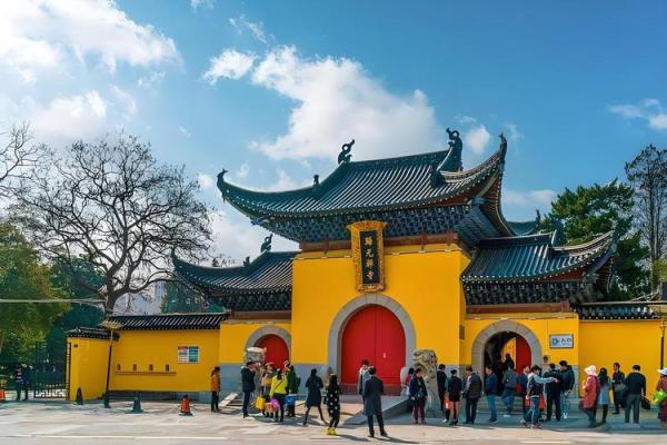 归元寺有算命的吗