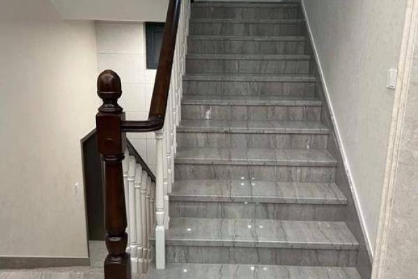 客厅设立楼梯有什么风水讲究