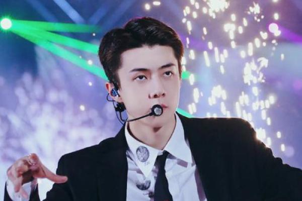 韩国算命师评价吴世勋