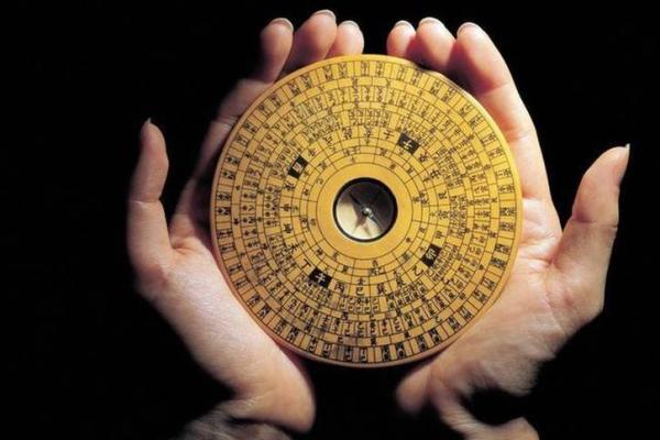 牙齿算命:牙齿面相学 牙齿算命:牙齿面相学