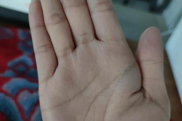 手相算命：假夫子眼的命运如何