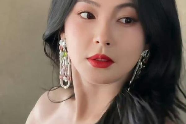 张雨绮的八字 张雨绮的八字