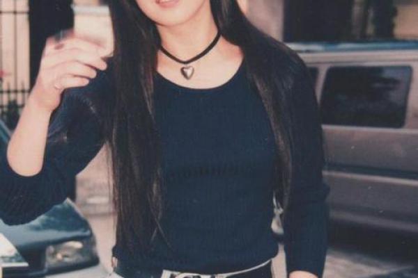 王祖贤的面相有福气吗 八字分析王祖贤容貌