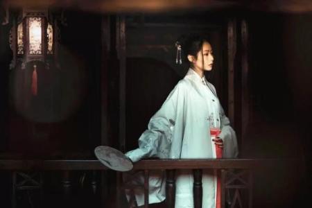 小说：高人给姚家两个新生儿算命，命格完全相反，老夫人一脸了然