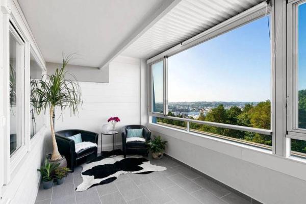 客厅带阳台的房子风水