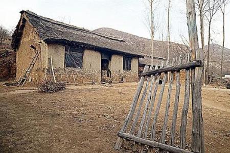 老房子上挂茅草好吗风水