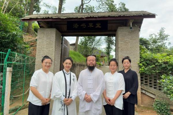 紫薇斗数修行之人