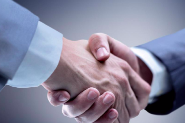 一个混社会当老大,发财上亿的八字 一个混社会当老大,发财上亿的八字