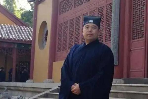 纯阳女命要注意什么 纯阳之女不算命