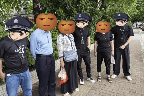 女子路遇算命男