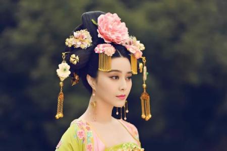 绝唱古今之女性者——女帝武则天的八字