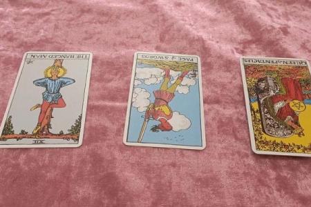 塔罗牌测试，单身贵族的八月桃花运