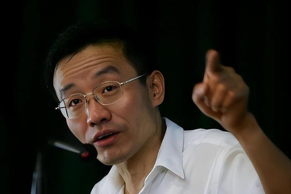 王德峰为什么信命  王德峰八字命理能相信吗