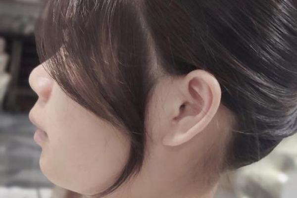 女人八字眼 女人八字眼