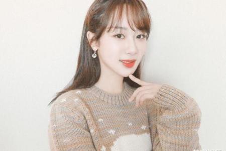 杨紫突破自我尝试新风格，把头发扎成“窜天猴”，八字眉瞬间黑化